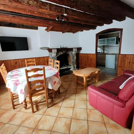 Le Nid Des Cimes Nyaraló Castillon-de-Larboust